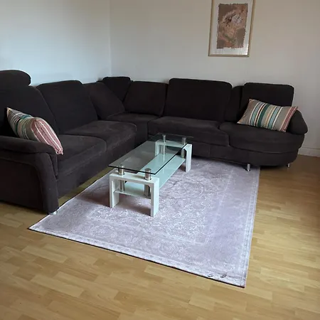 Ruhiges Und Gemuetliches Mit Garten Apartament